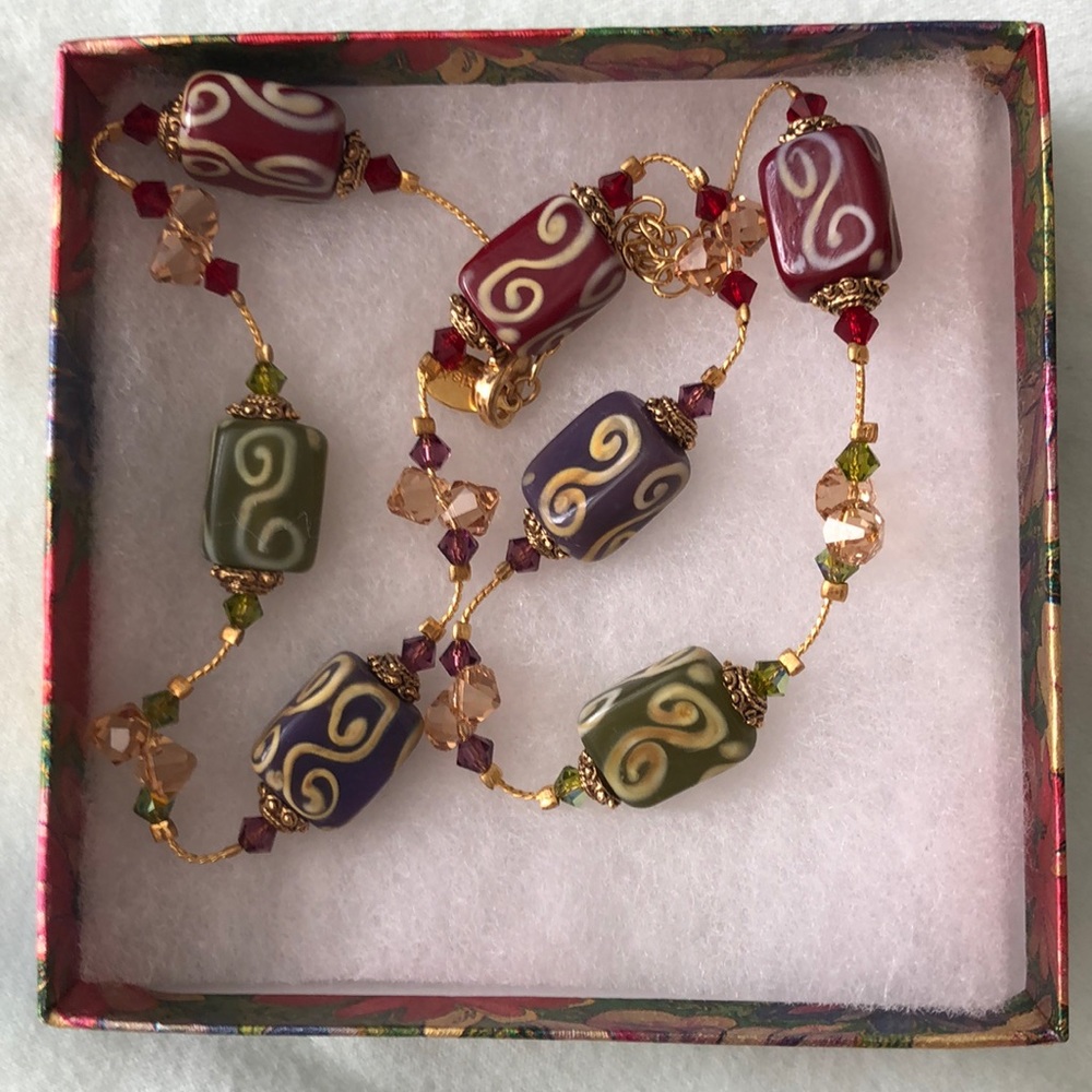 Glass bead necklace